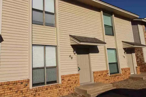 1901 E Lindsey St, Norman, OK 73071