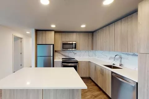 100 N Kingshighway Blvd, Saint Louis, MO 63108