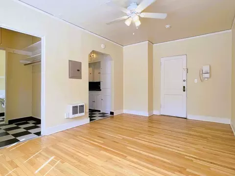 2355 NW Johnson St, Portland, OR 97210