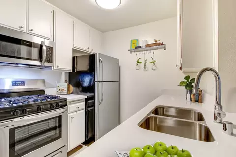 14440 Dickens St, Los Angeles, CA 91423 photo 31