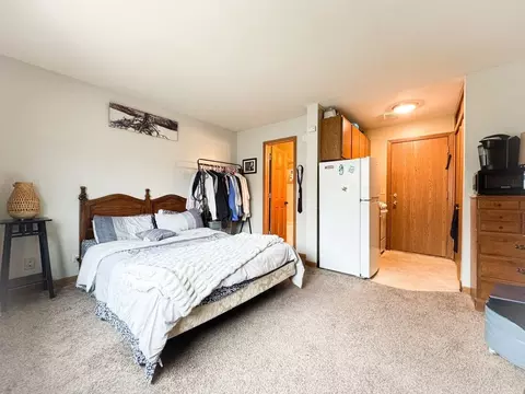 3324 Milwaukee St, Madison, WI 53714