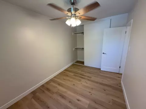 267 W Elm Ave, Burbank, CA 91502 photo 4