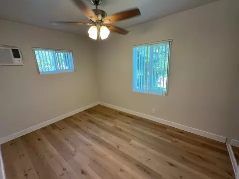 267 W Elm Ave, Burbank, CA 91502 photo 6