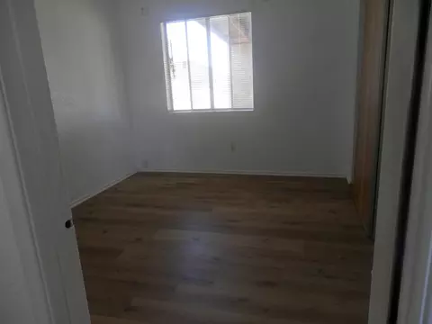1050 Alta Ave, Landers, CA 92285 photo 8