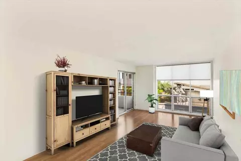4301 SW College St, Seattle, WA 98116