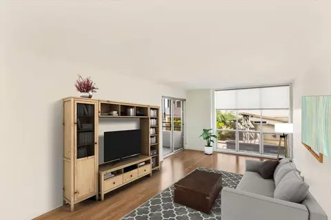 4301 SW College St, Seattle, WA 98116