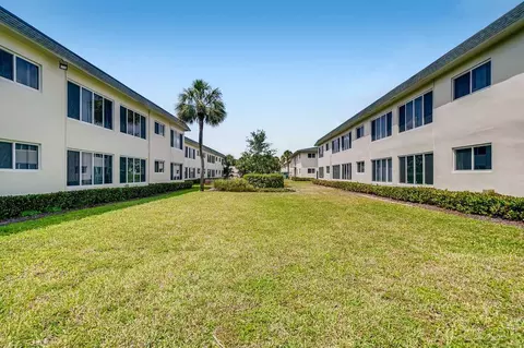 4401 NW 10th Ct, Plantation, FL 33313 photo 14