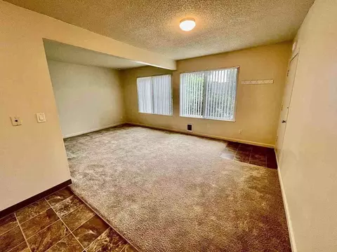 1814 SE Madison St, Portland, OR 97214