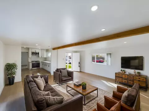 3284 Luna Ave, San Diego, CA 92117