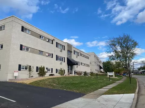 900 Mohawk Trl, Milford, OH 45150