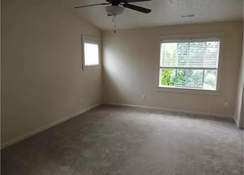 Se Chase Loop, Gresham, OR 97080 photo 7