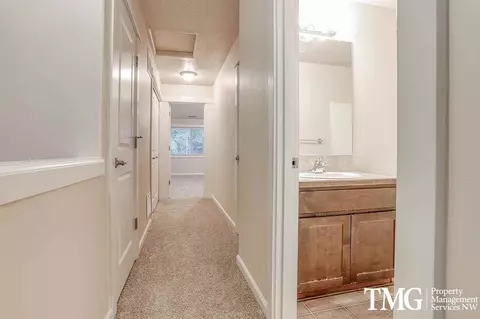 Se Chase Loop, Gresham, OR 97080 photo 30