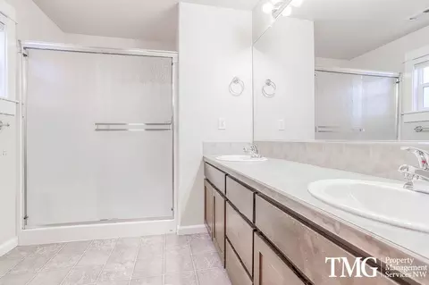 Se Chase Loop, Gresham, OR 97080 photo 26