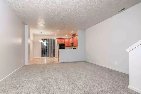 Se Chase Loop, Gresham, OR 97080 photo 37