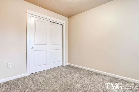 Se Chase Loop, Gresham, OR 97080 photo 19