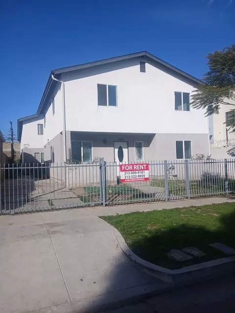 10611 S Broadway, Los Angeles, CA 90003
