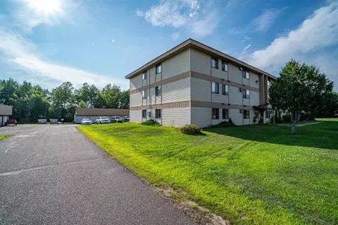 461 Grant St, Stanley, WI 54768