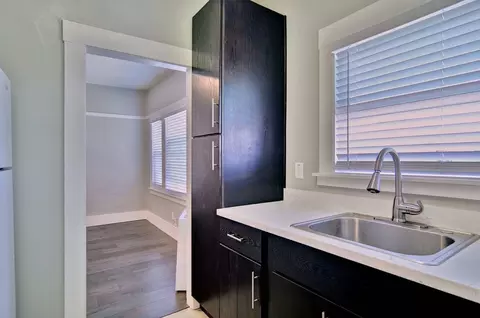 1201 B St, Hayward, CA 94541