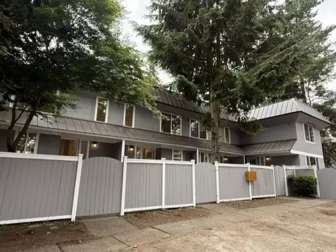 7900 236th St SW, Edmonds, WA 98026