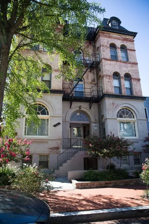 1512 Corcoran St NW, Washington, DC 20009