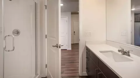 1935 N Logan St, Denver, CO 80203 photo 15