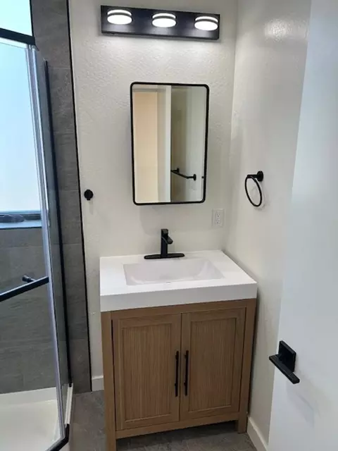 2874 16th St, San Francisco, CA 94103