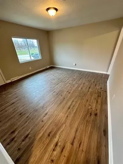 Bulter Duplexes, Butler, MO 64730 photo 5