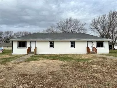 Bulter Duplexes, Butler, MO 64730 photo 12