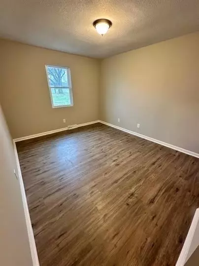 Bulter Duplexes, Butler, MO 64730 photo 18