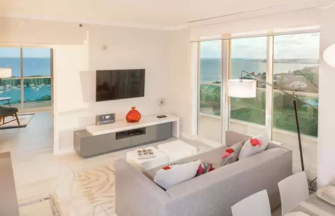 2889 Mcfarlane Rd, Miami, FL 33133
