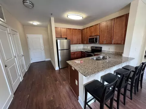 105 Friendly Dr, Raleigh, NC 27607