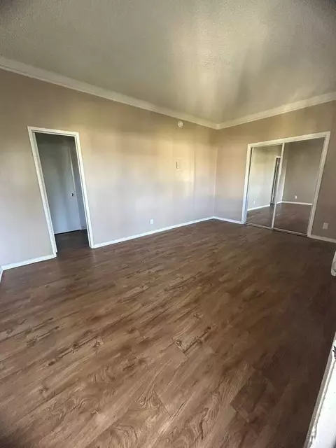 10331 Zelzah Ave, Los Angeles, CA 91344