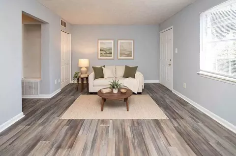 1307 Springmont Ln, Charlotte, NC 28208