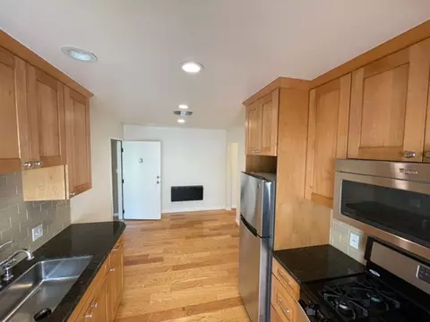 3192 Queensbury Dr, Los Angeles, CA 90064