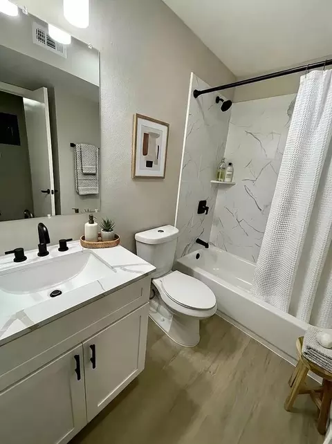 600 E 53rd St, Austin, TX 78751 photo 7