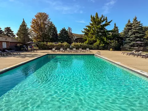 39111 Prentiss St, Harrison Township, MI 48045 photo 24