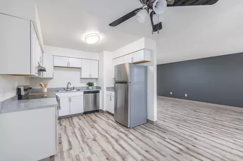 3131 W Hood Ave, Kennewick, WA 99336