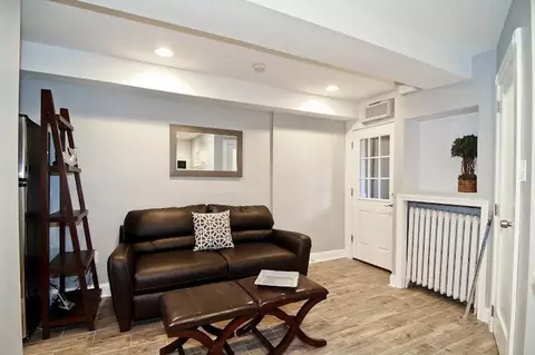 1650 Avon Pl NW, Washington, DC 20007 photo 5