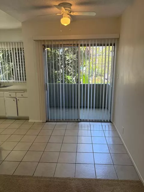 12524 Culver Blvd, Los Angeles, CA 90066