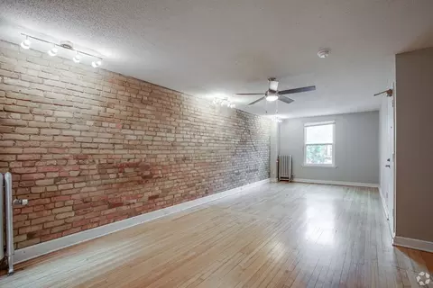116 Oak Grove St, Minneapolis, MN 55403