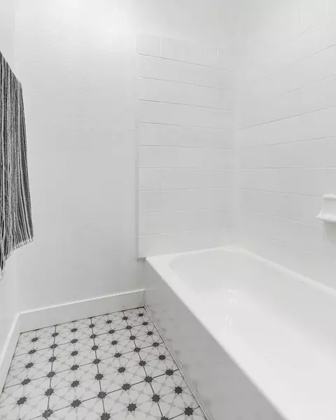 5565 Ackerfield Ave, Long Beach, CA 90805 photo 58