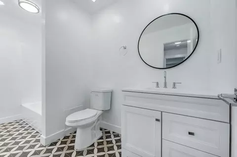 5565 Ackerfield Ave, Long Beach, CA 90805 photo 8