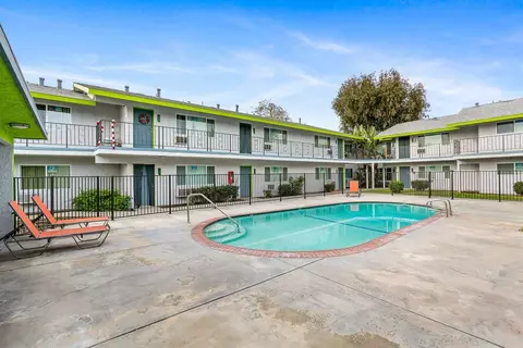 5565 Ackerfield Ave, Long Beach, CA 90805 photo 50