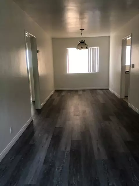1935 Cloverfield Blvd, Santa Monica, CA 90404