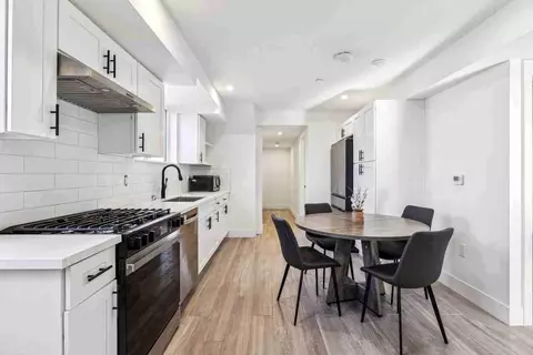 3505 Raymond Ave, Los Angeles, CA 90007