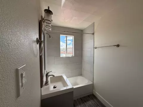 1401 N 35th St, Phoenix, AZ 85008 photo 3