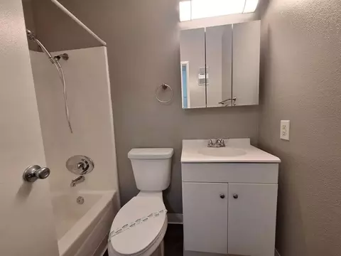 874 Home Ave, Carlsbad, CA 92008