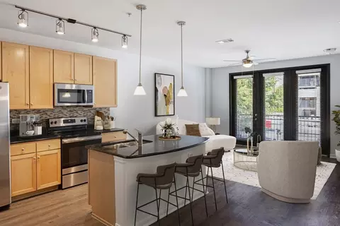 300 N Lamar Blvd, Austin, TX 78703 photo 2