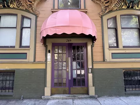 249 Oak St, San Francisco, CA 94102