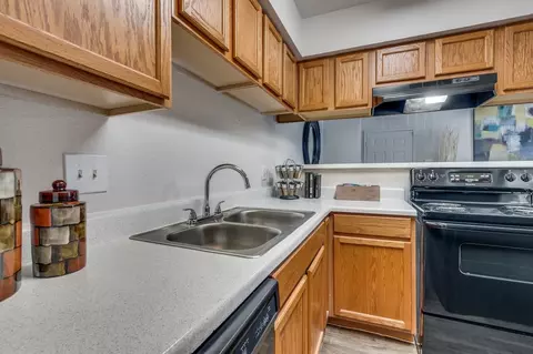 6503 Bluff Springs Rd, Austin, TX 78744 photo 9